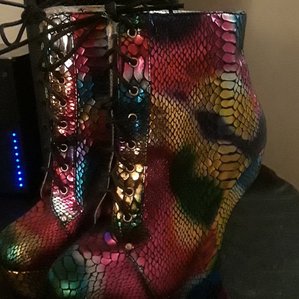 Can wear them anymore too high!